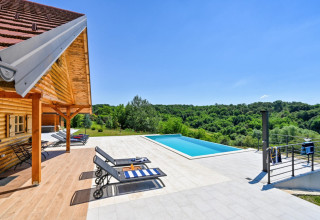 IVANEC SVE VIŠE RAZVIJA SVOJU TURISTIČKU PRIČU Broj dolazaka povećan za 33%, broj noćenja veći 56%, na području Grada 38 smještajnih objekata sa 188 kreveta…