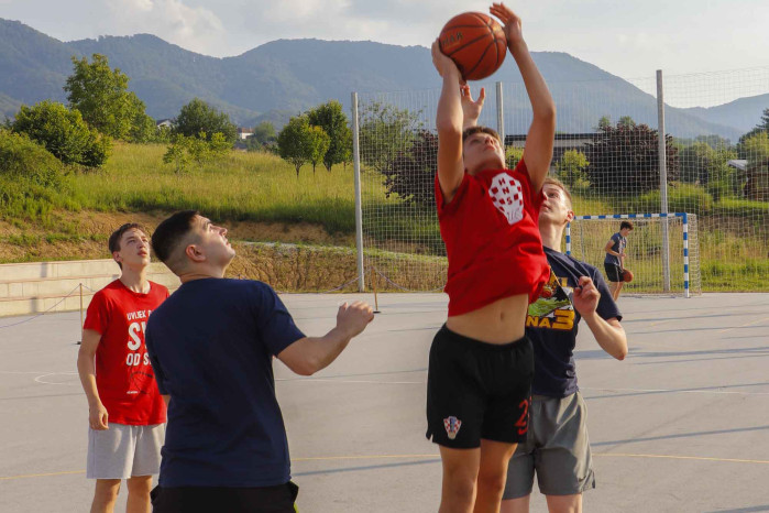 DŠR LANČIĆ – KNAPIĆ U subotu, 13. lipnja, na Rekreacijskom centru Lančić-Knapić hakl 3 na 3; glavna nagrada 500 €!