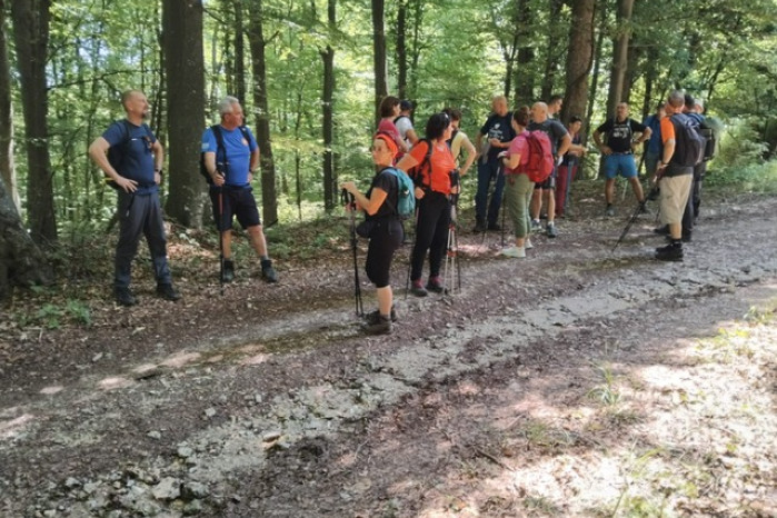PLANINARSKI POHOD 50 planinara na tradicionalnom pohodu „Tragom vitezova ivanovaca“