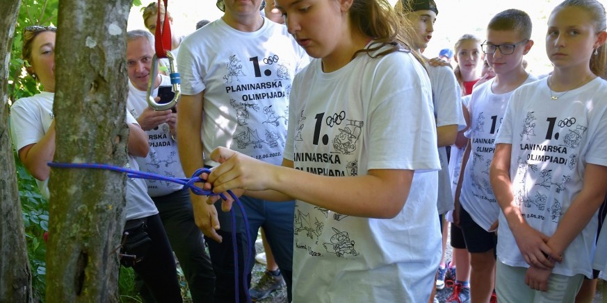 2. OLIMPIJADA MLADIH PLANINARA U nedjelju, 11. lipnja, Planinarski klub Ivanec na Šumima organizira natjecanja 100 mladih planinara