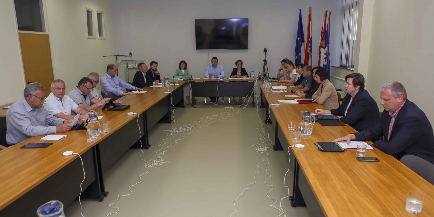GRADSKO VIJEĆE Jednoglasno donesena odluka o kreditnom zaduženju Grada Ivanca za potrebe dogradnje Dječjeg vrtića Ivanec i gradnju novog vrtića u Radovanu