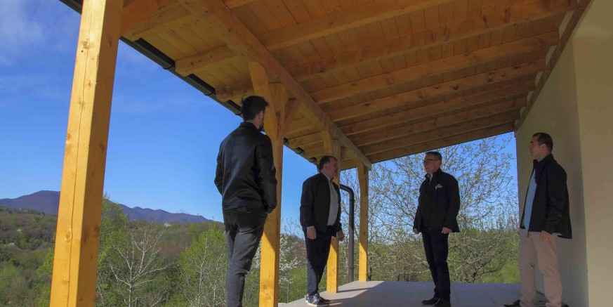 OSEČKA Izgrađena nadstrešnica i opločena vanjska terasa društvenog doma u Osečkoj