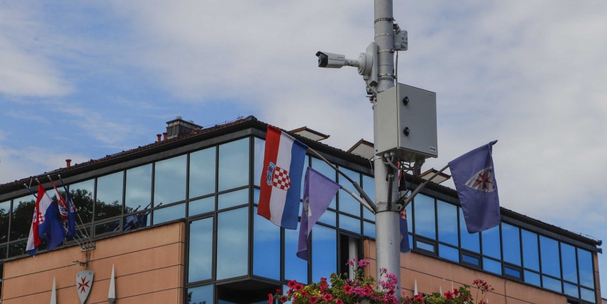 IVANEC Počinje video nadzor u Ivancu, na javnim površinama i na ključnim ulaznim i izlaznim pravcima iz Grada postavljeno 13 kamera