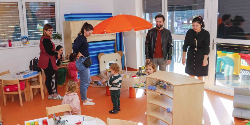 PRVI PUT U VRTIĆU! U novosagrađenom objektu Dječjeg vrtića Ivančice danas počeo odgojno-obrazovni rad sa 48-ero mališana jasličke dobi