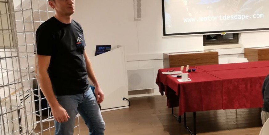 PUTOPISNO PREDAVANJE U MUZEJU PLANINARSTVA Julio Novak održao predavanje o uzbudljivom putovanju motorom kroz Maroko
