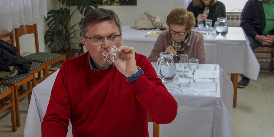 ocjenjivanje vina2-peharcek-290325.jpg