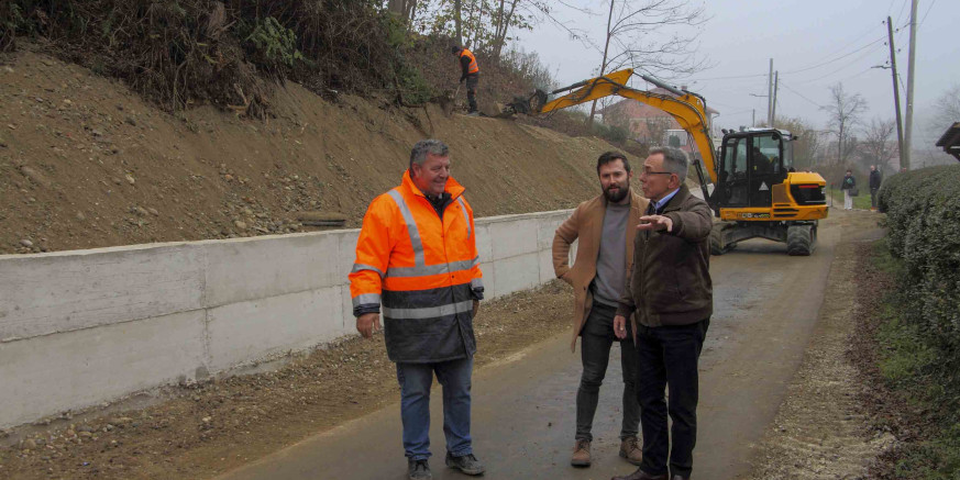 KLIZIŠTE Završni radovi na sanaciji velikog klizišta u Ulici Ivanuševec u Ivancu - izgrađen potporni zid dug čak 123 metra!