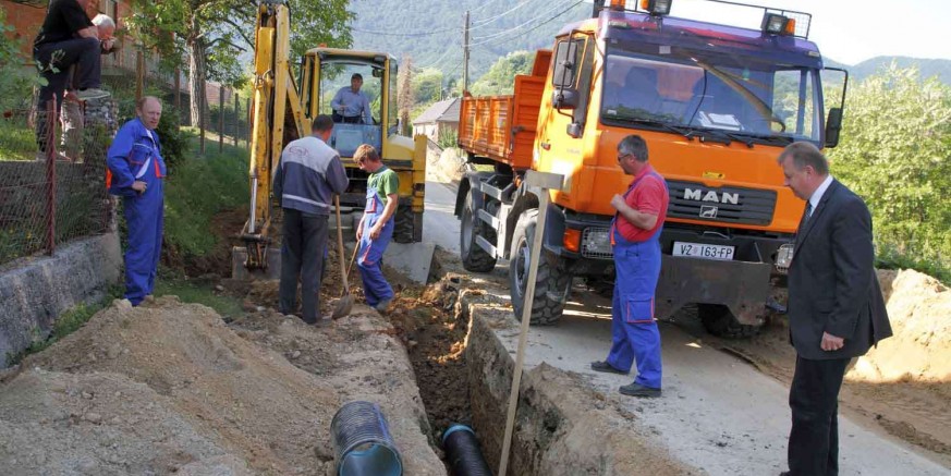 Počinje rekonstrukcija vodovodne mreže u 6 ivanečkih ulica, radovi vrijedni 1,12 mil. kuna