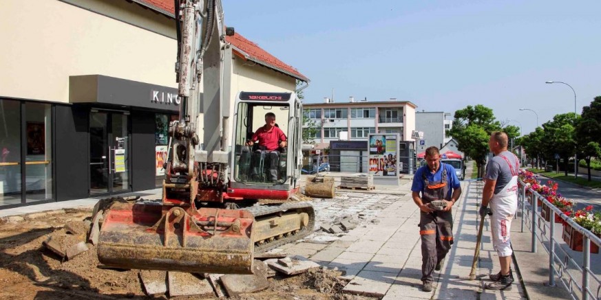 Uređuje se Kinotrg u centru Ivanca, otvorenje 19. lipnja