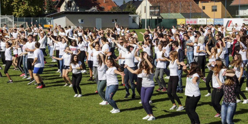 dan sporta4-srednja skola-280918.jpg
