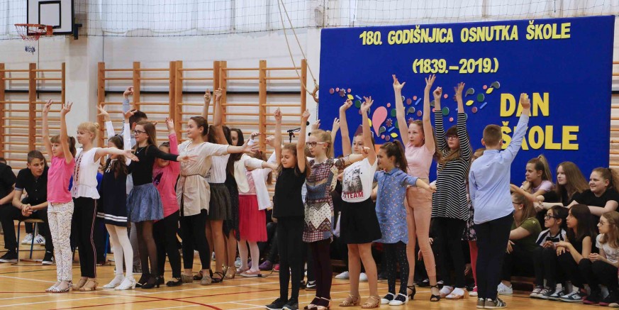 JUBILEJI  Visoke školske obljetnice proteklih dana obilježile osnovne škole u Ivancu, Kuljevčici i Prigorcu