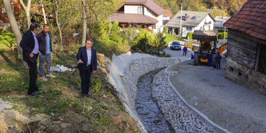 GRAD IVANEC I HRVATSKE VODE Dogovoreni radovi na uređenju potoka i kanala u 2020. godini
