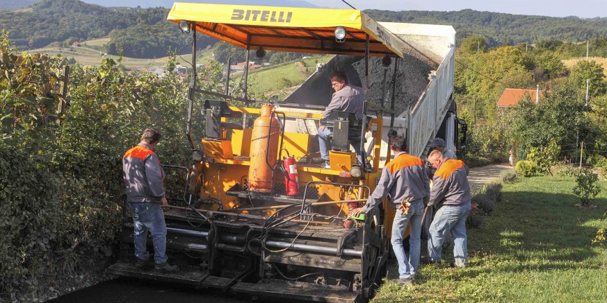 Asfaltirani su odvojci Đunđeki i Kirini u Lovrečanu, vrijednost radova 400.000 kuna