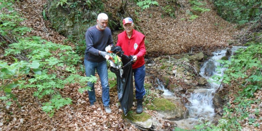 SVJETSKI DAN VODA Svratite u petak, 19. 03., na štand PK Ivanec na špici, građanima na dar eko torba