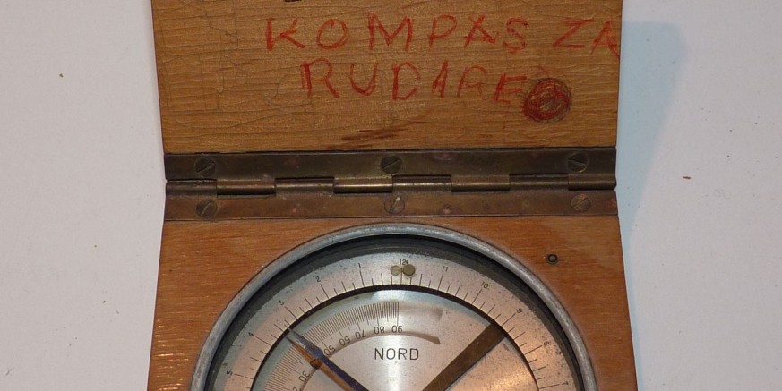 10. Rudarski kompas P1240146 – kopija.JPG