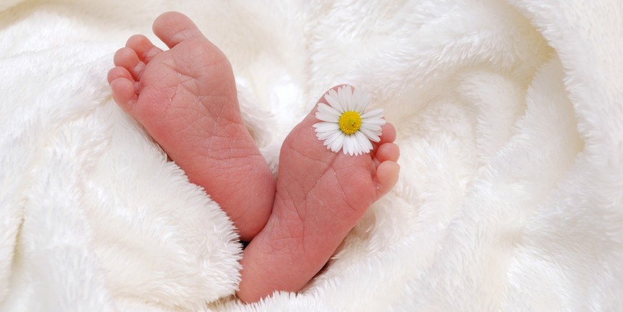 GRAD IVANEC Podnošenje zahtjeva za opremanje novorođenčadi odsad i putem usluge e-Novorođenče