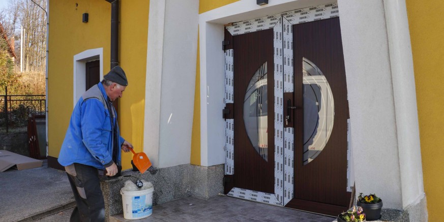Na kapeli sv. Ivana Krstitelja u Jerovcu postavljeni novi prozori i vrata