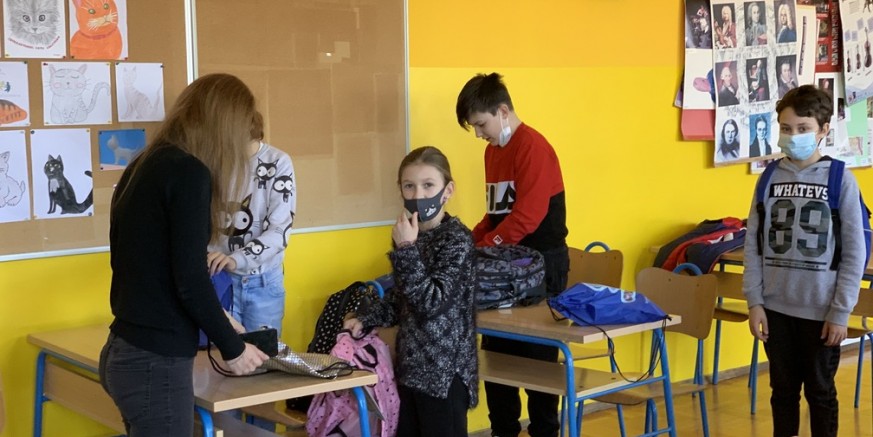 Izbjegla djeca iz Ukrajine danas krenula na nastavu u Osnovnu školu Ivana Kukuljevića Sakcinskog u Ivancu