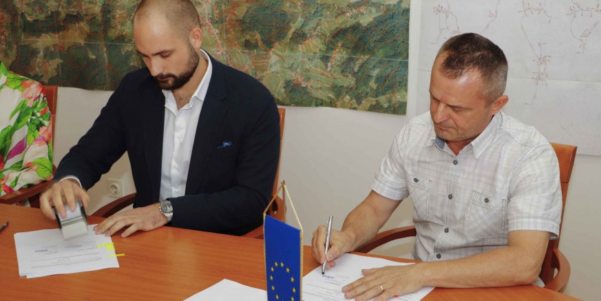 Ivkom – vode potpisale ugovor o kupnji dva nova vozila u sklopu projekta Aglomeracija Ivanec